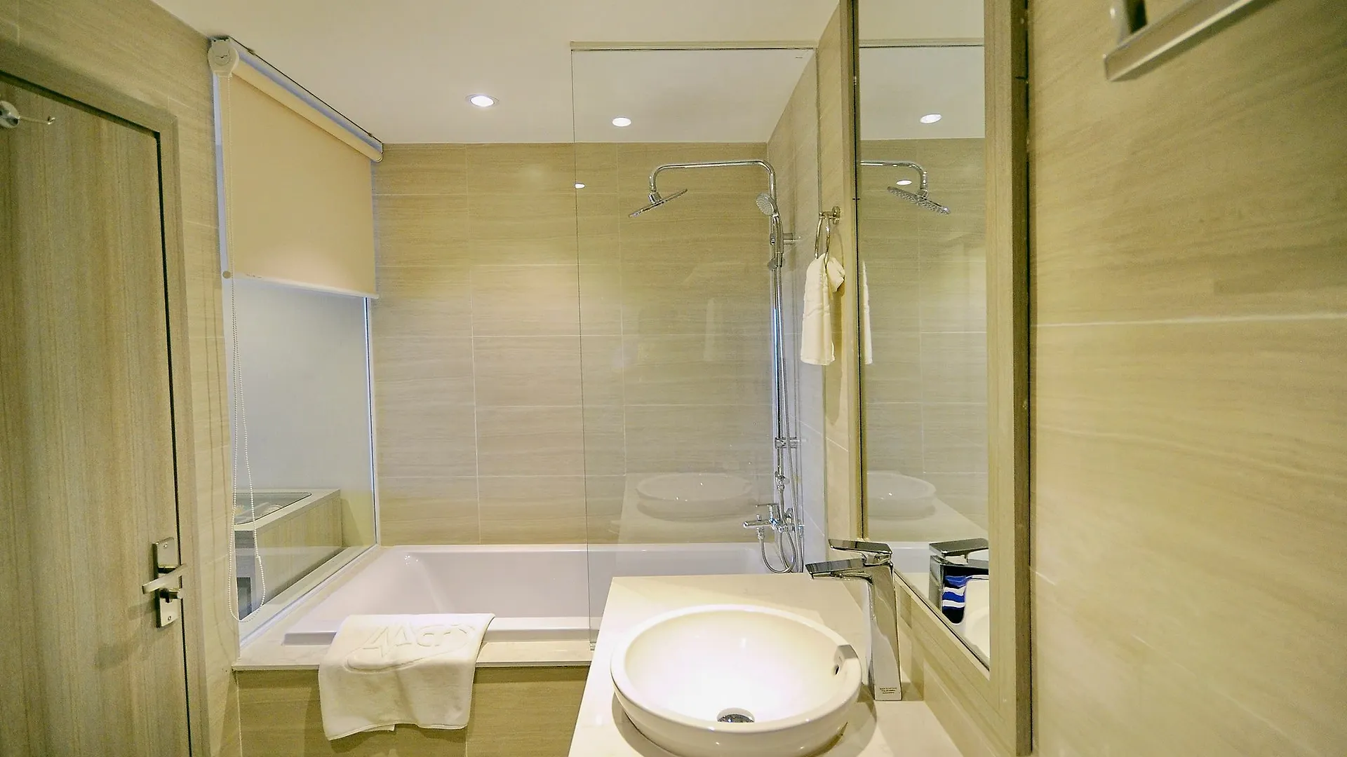 ****  The Mcr Luxury Nha Trang Hotel Vietnam
