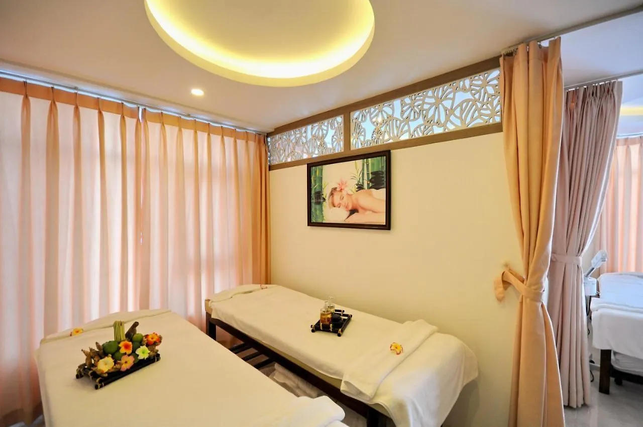 The Mcr Luxury Nha Trang Hotel