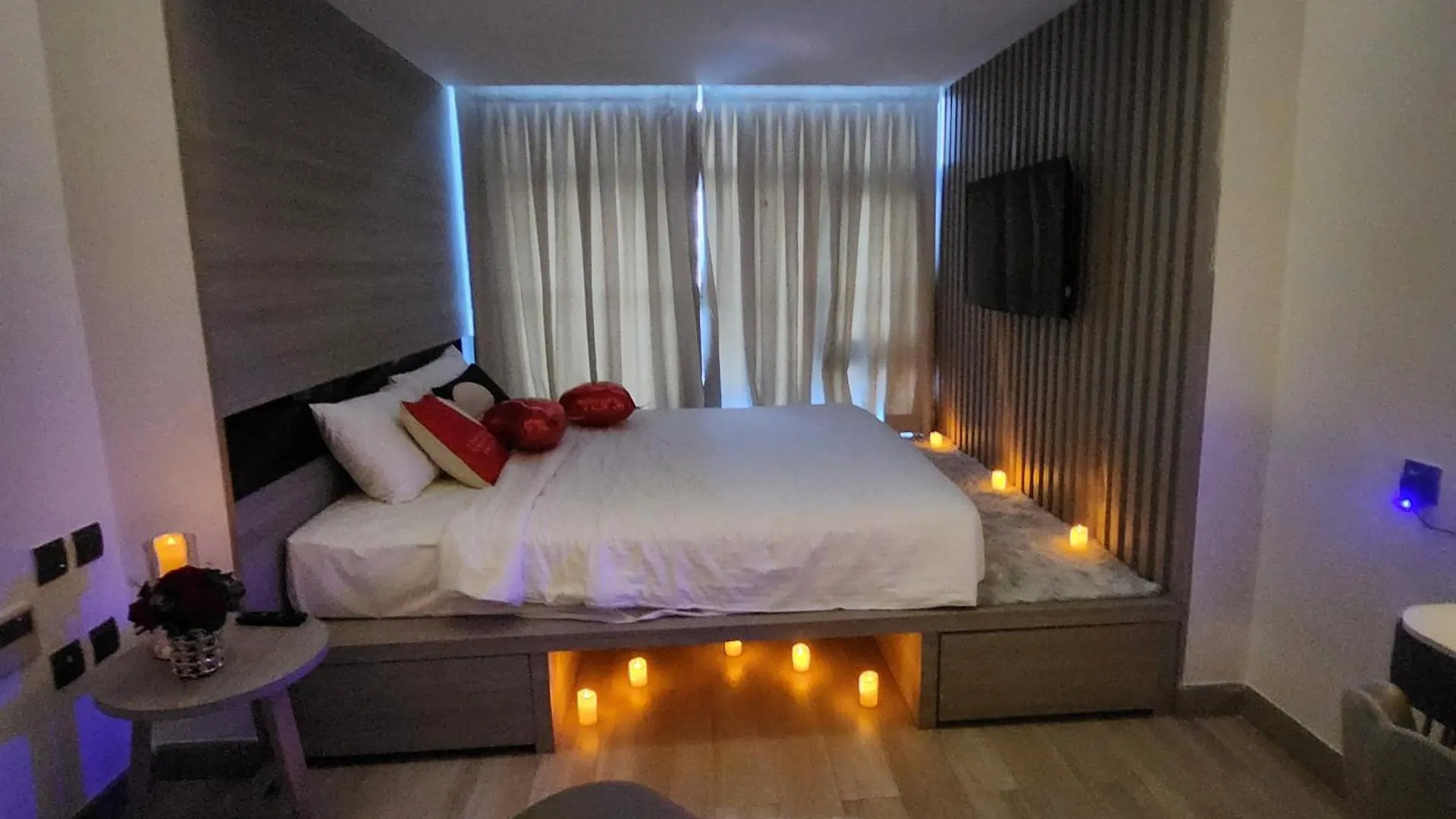 ****  Hotel The Mcr Luxury Nha Trang Vietnam