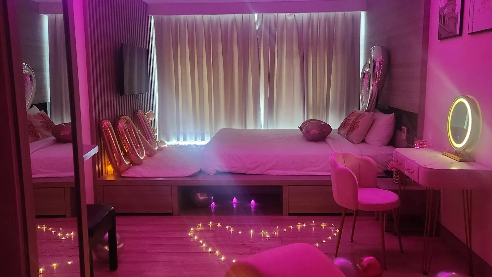 Hotel The Mcr Luxury Nha Trang 4*,