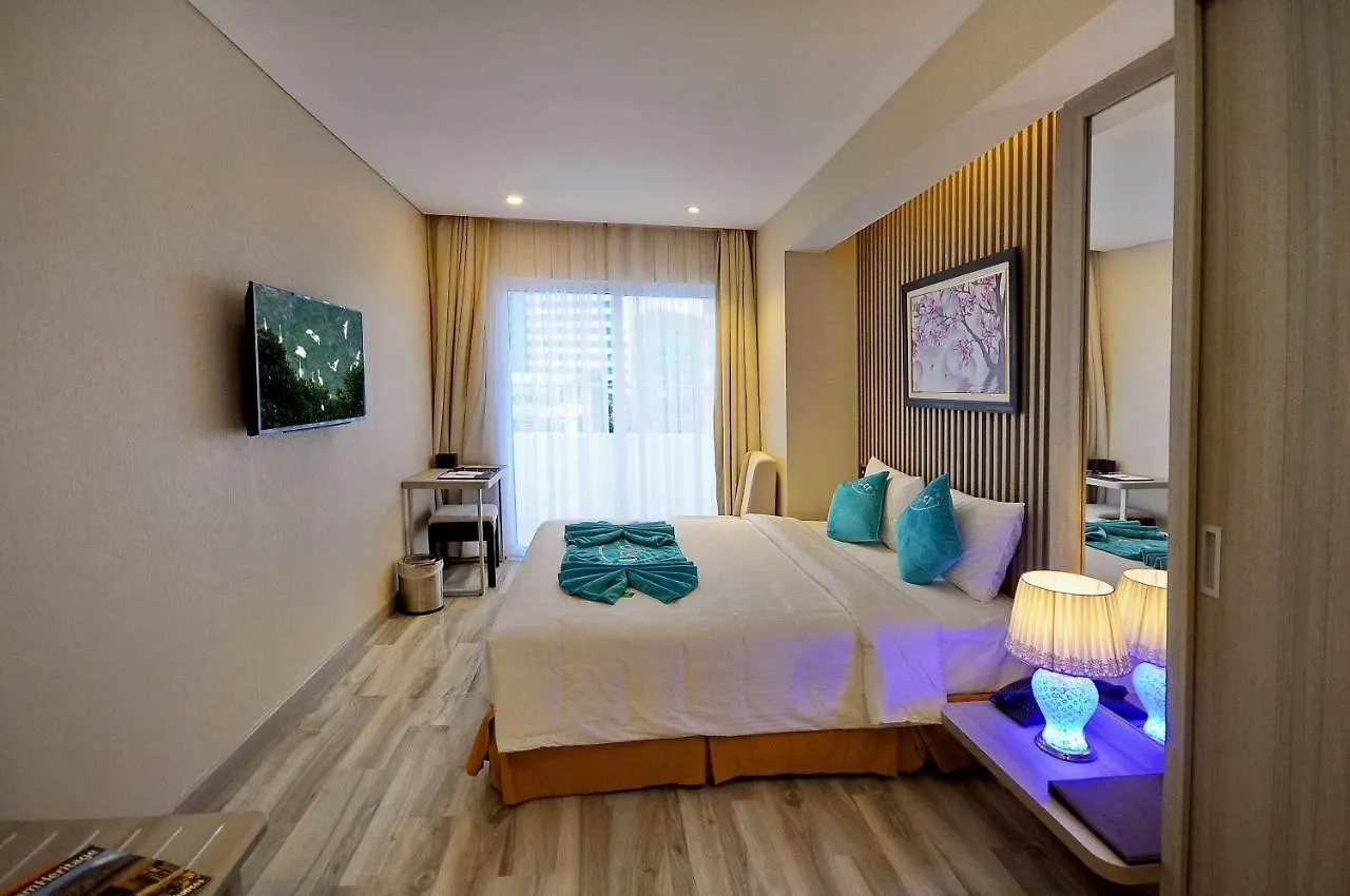 Hotel The Mcr Luxury Nha Trang